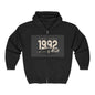 Sweat à Capuche Vintage 1992 New York Unisexe avec Zip, Hoodie Rétro, Cadeau pour Passionnés d'Auto, Vêtement Nostalgie Années 90