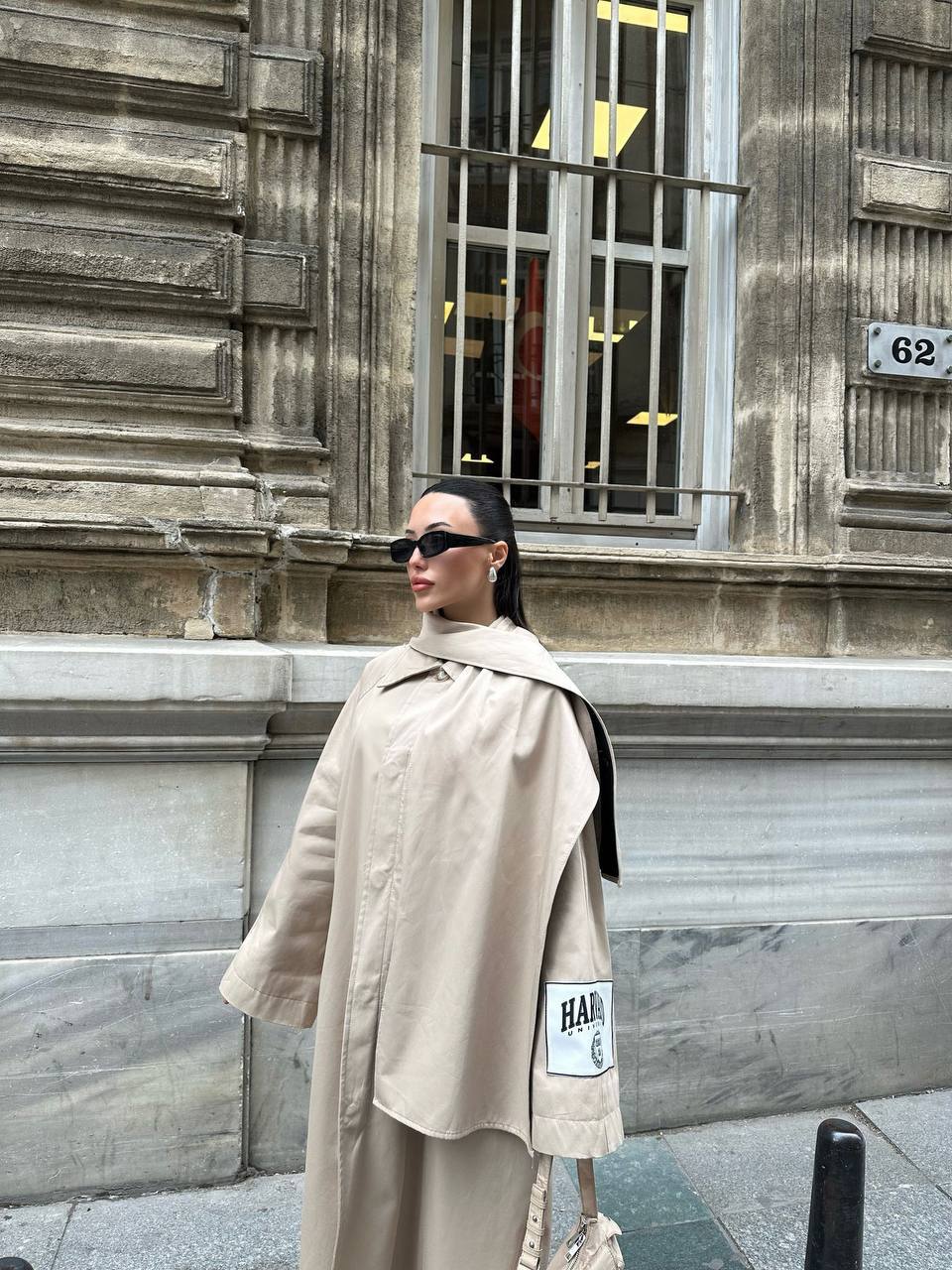 Trench-Coat Marron Oversize Femme - Manteau Long Élégant
