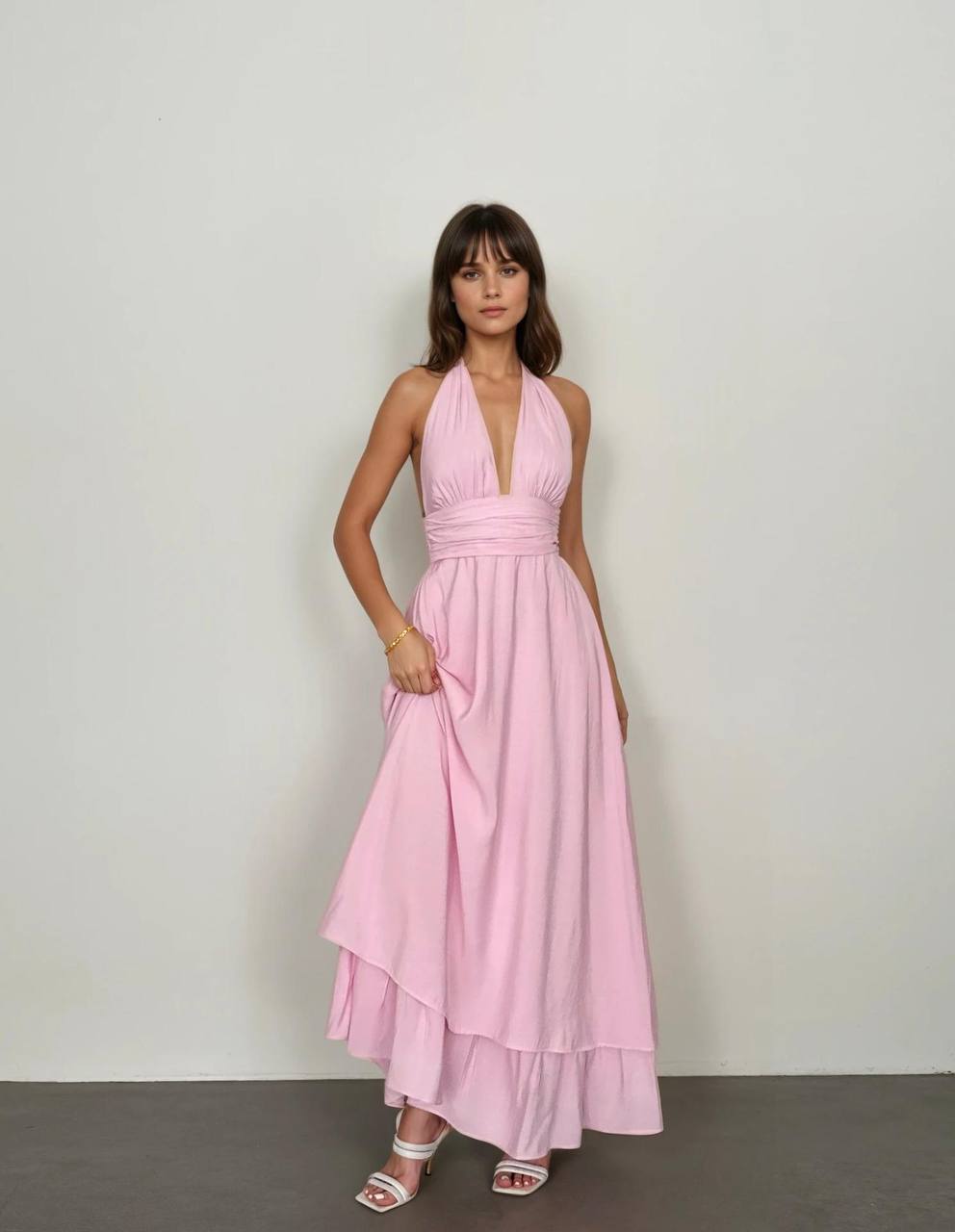 🌿 Robe longue dos nu en soie de coton – Sensualité & légèreté d’été