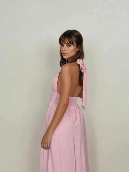 🌿 Robe longue dos nu en soie de coton – Sensualité & légèreté d’été