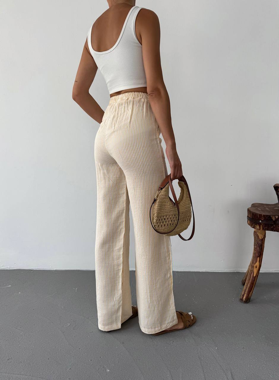 Pantalon Femme Rayé Taille Haute – Coupe Large & Tissu Léger | Look Estival Décontracté Chic