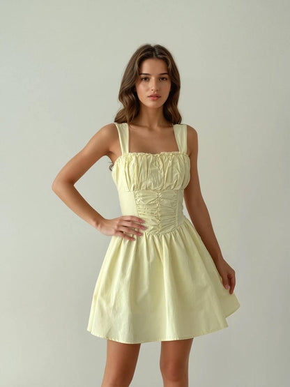 💖 Robe Courte Rose "Princesse Moderne" – Bustier Froncé & Jupe Évasée 💖