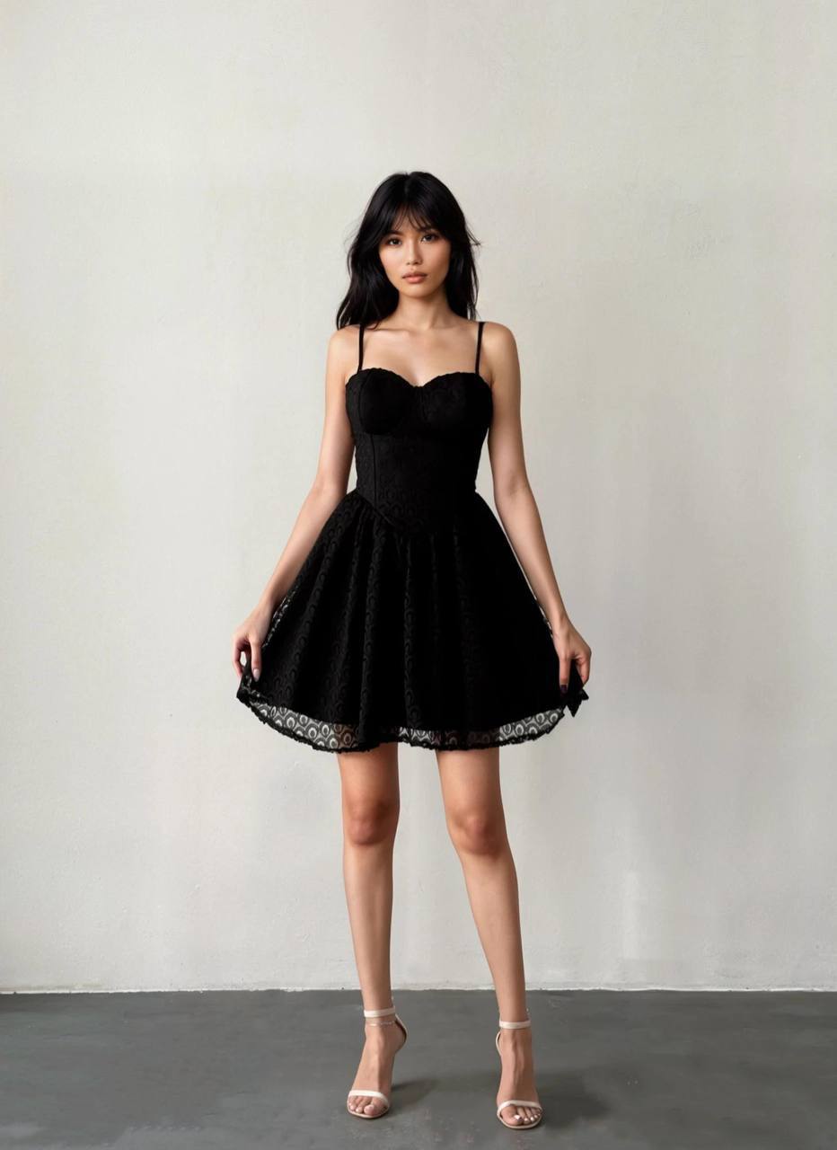 Robe bustier à fines bretelles en dentelle texturée - Blanc